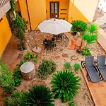 El Tejar & فندق 2*