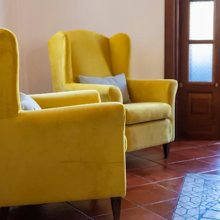 El Tejar & ホテル 2*