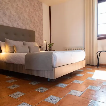 El Tejar & ビラフロール