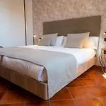 El Tejar & 2*