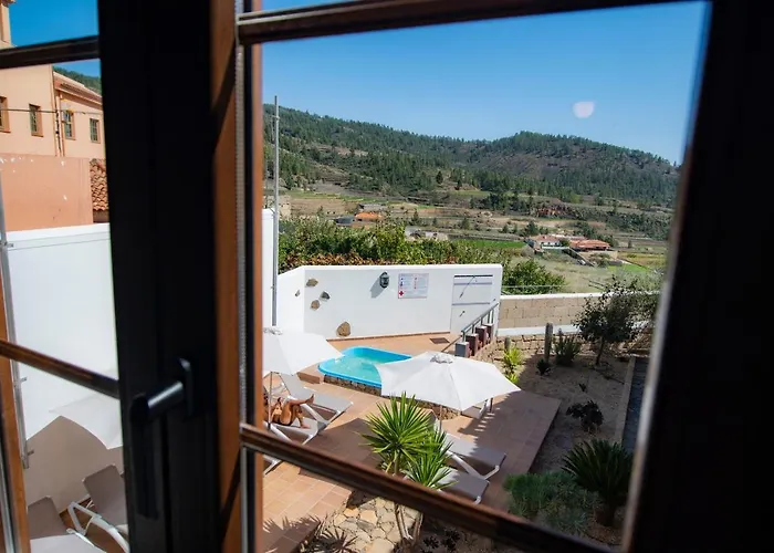 El Tejar & Hotell 2*