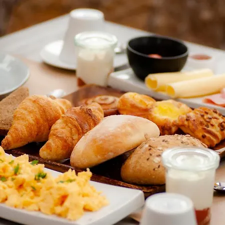 El Tejar & 酒店 2*