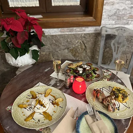 El Tejar & Отель